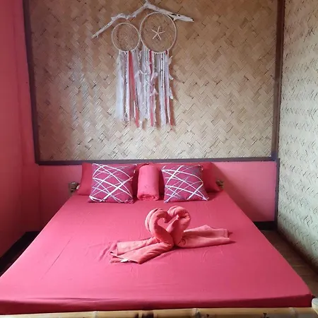 Rovi Homestay Coron Exterior photo